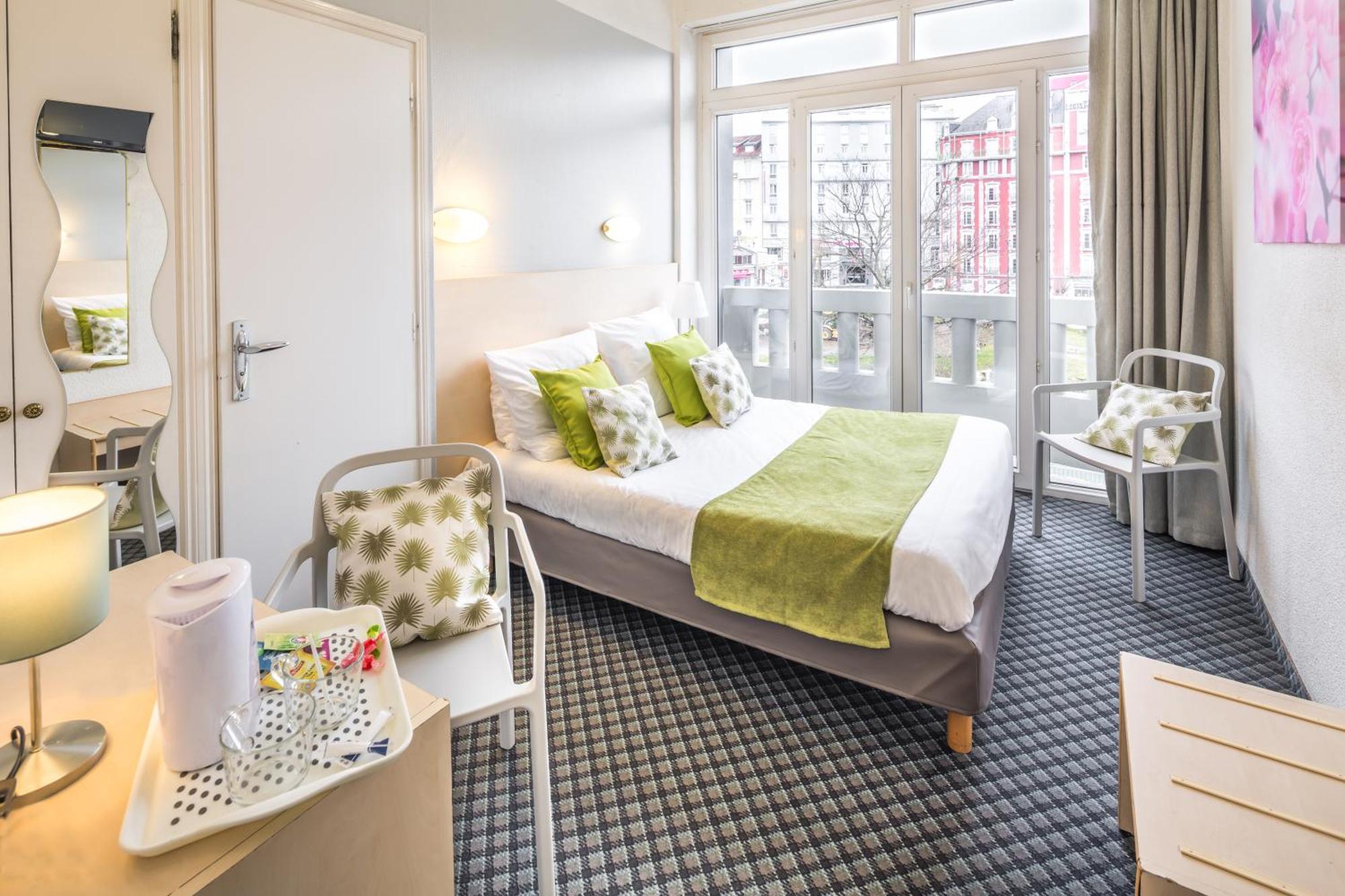 Hotel Notre Dame De France Lourdes Exteriör bild